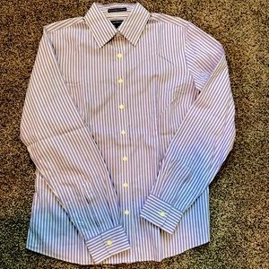 LAST CHANCE! EUC Lands End No Iron Pinpoint Oxford Purple Striped Button down